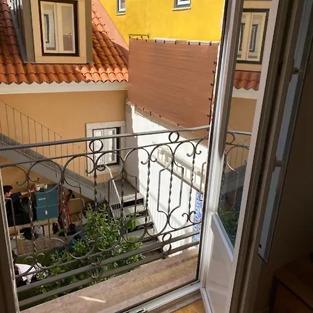 Amazing In The Center * Lissabon